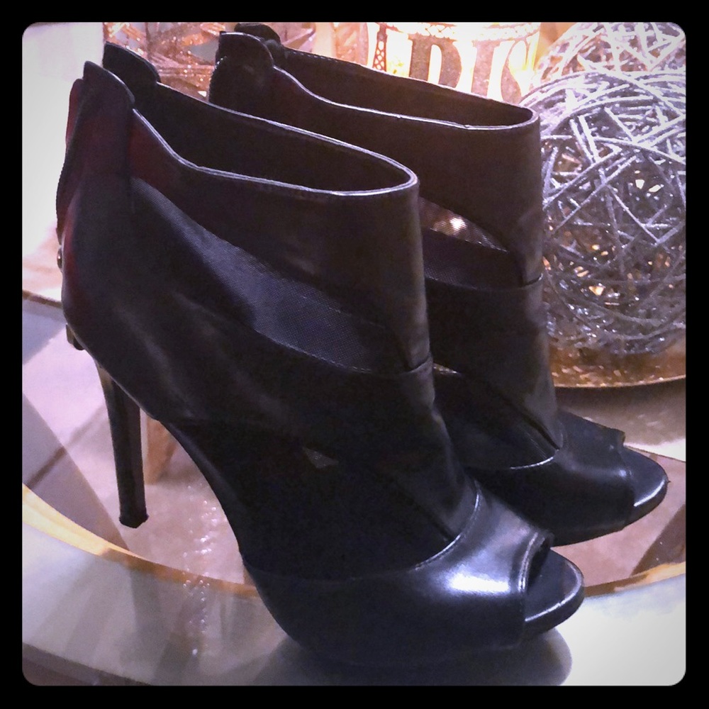 Guess Booties Black Size 6.5